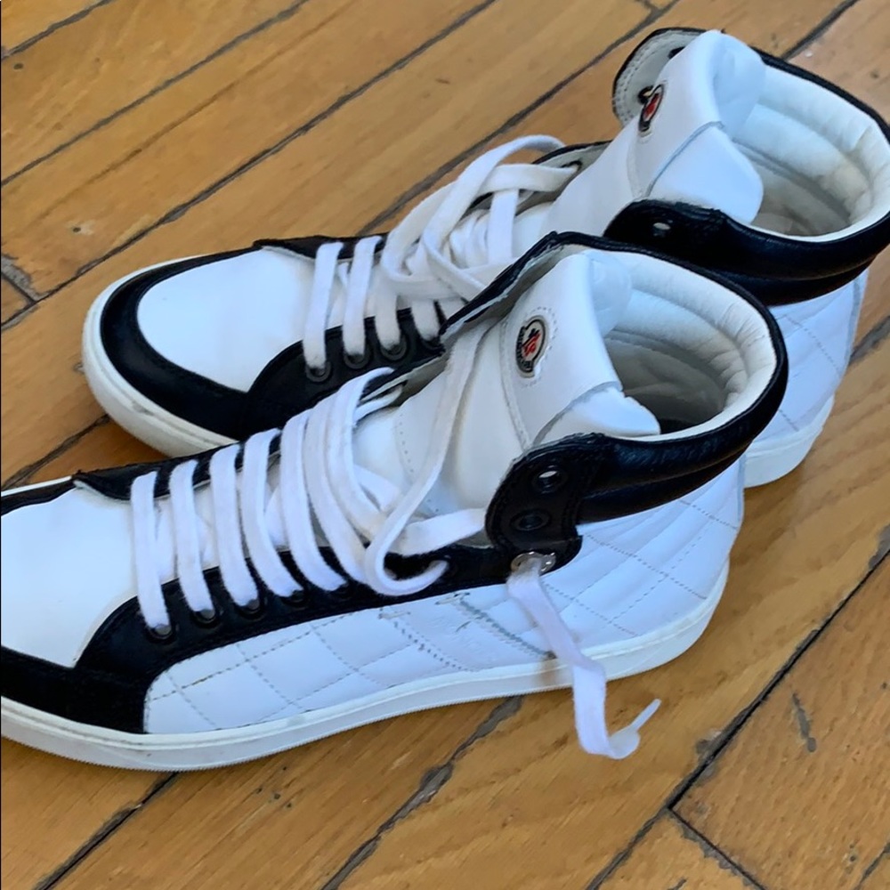 Moncler hi top sneaker in black & white size 37 - Picture 4 of 8